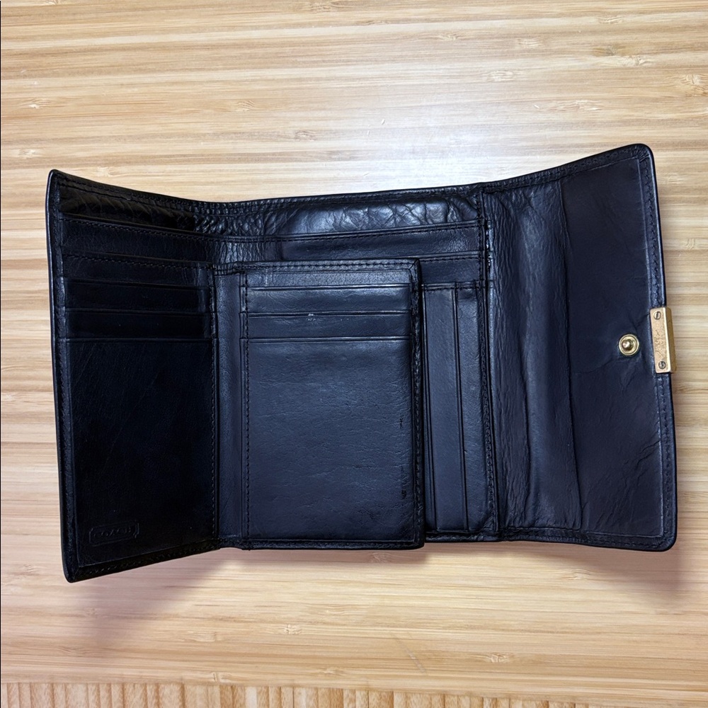 VINTAGE Coach Trifold Wallet Black Leather Card Holder - Picture 2 of 8